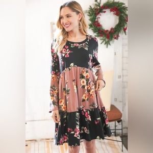 1X 2X 3X PLUS BLACK & MAUVE FLORAL TWO TONE BLOCK KNIT DRESS